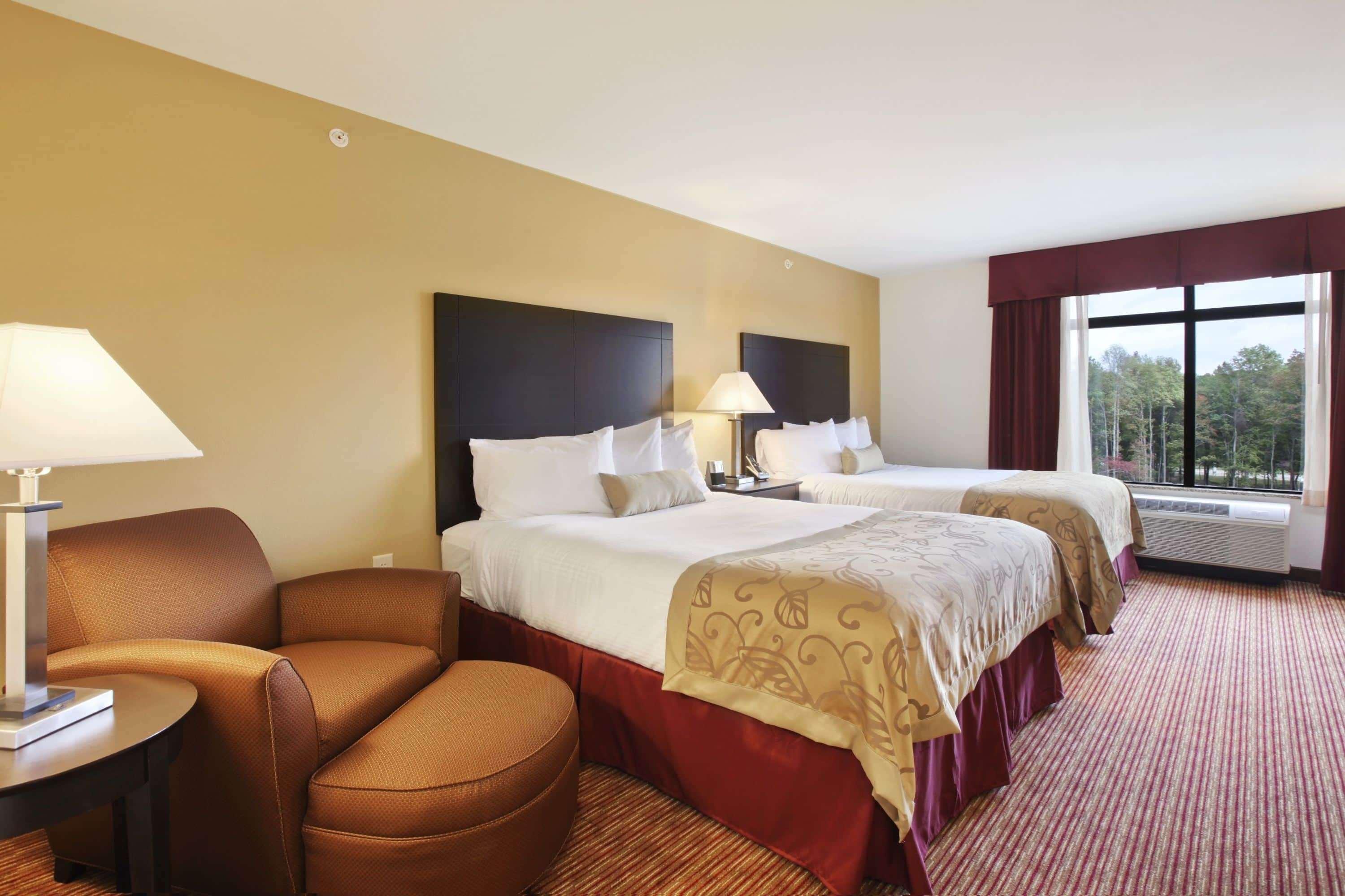 Wingate By Wyndham State Arena Raleigh/Cary Hotel Dış mekan fotoğraf