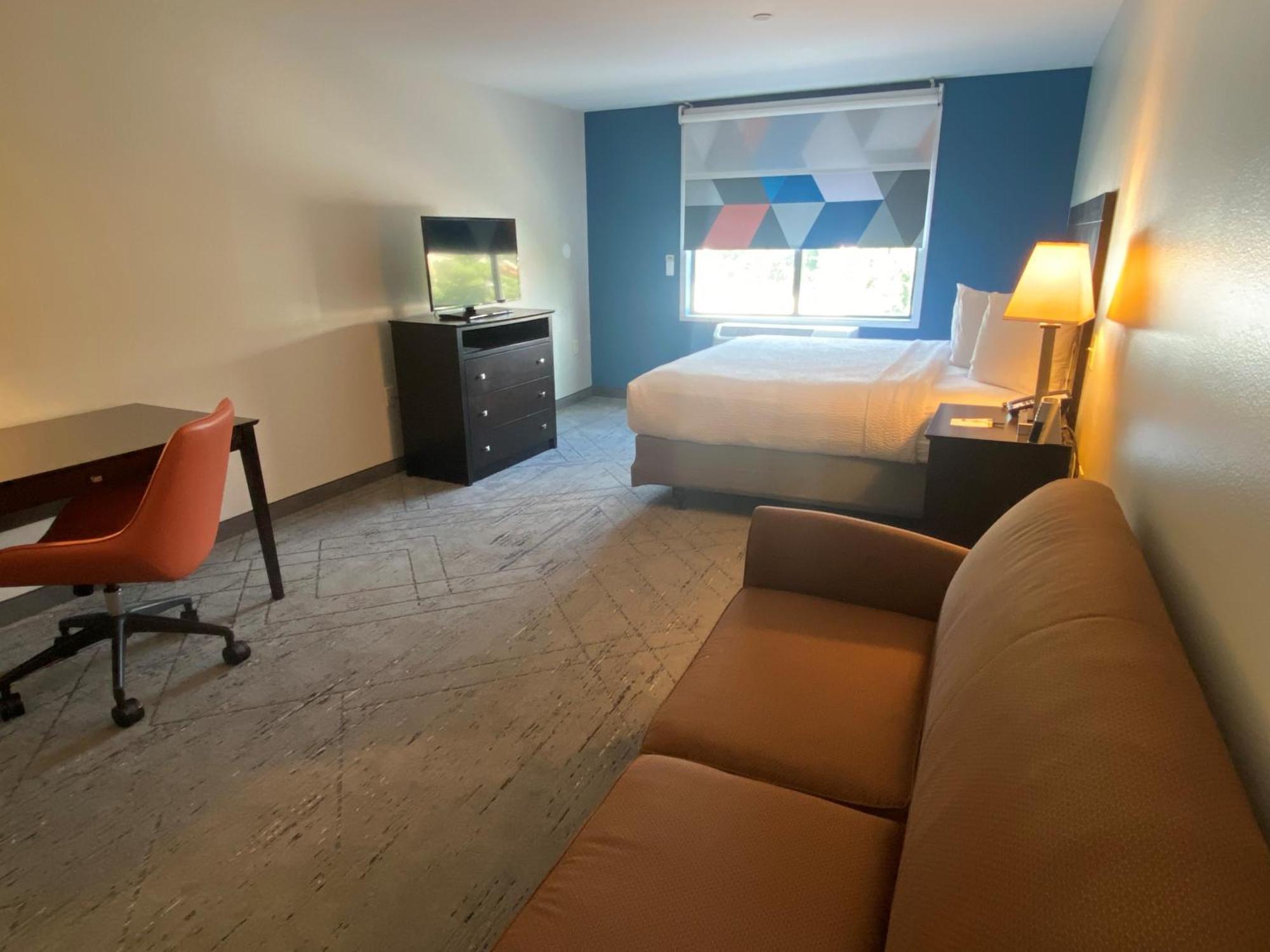Wingate By Wyndham State Arena Raleigh/Cary Hotel Dış mekan fotoğraf