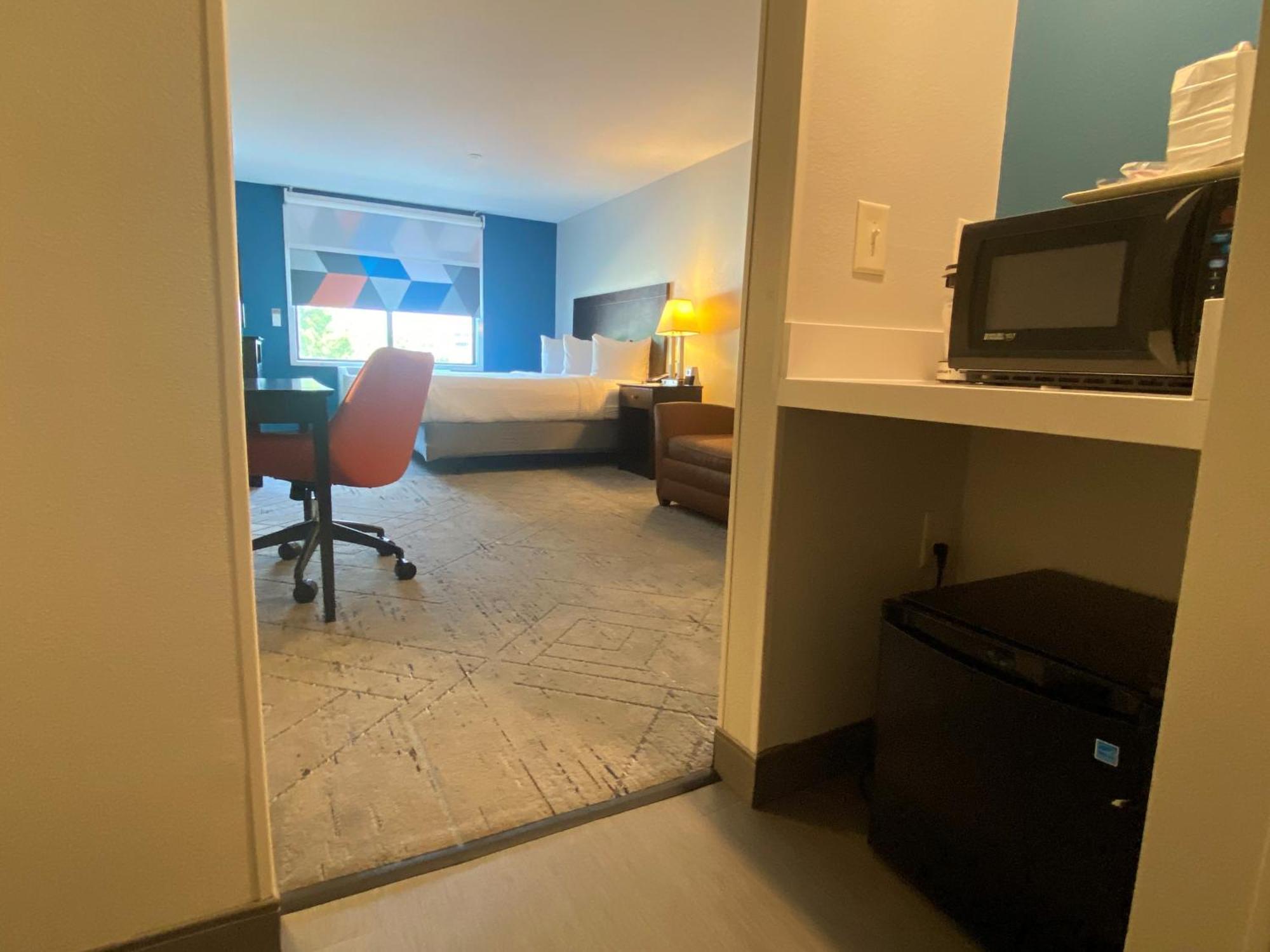 Wingate By Wyndham State Arena Raleigh/Cary Hotel Dış mekan fotoğraf