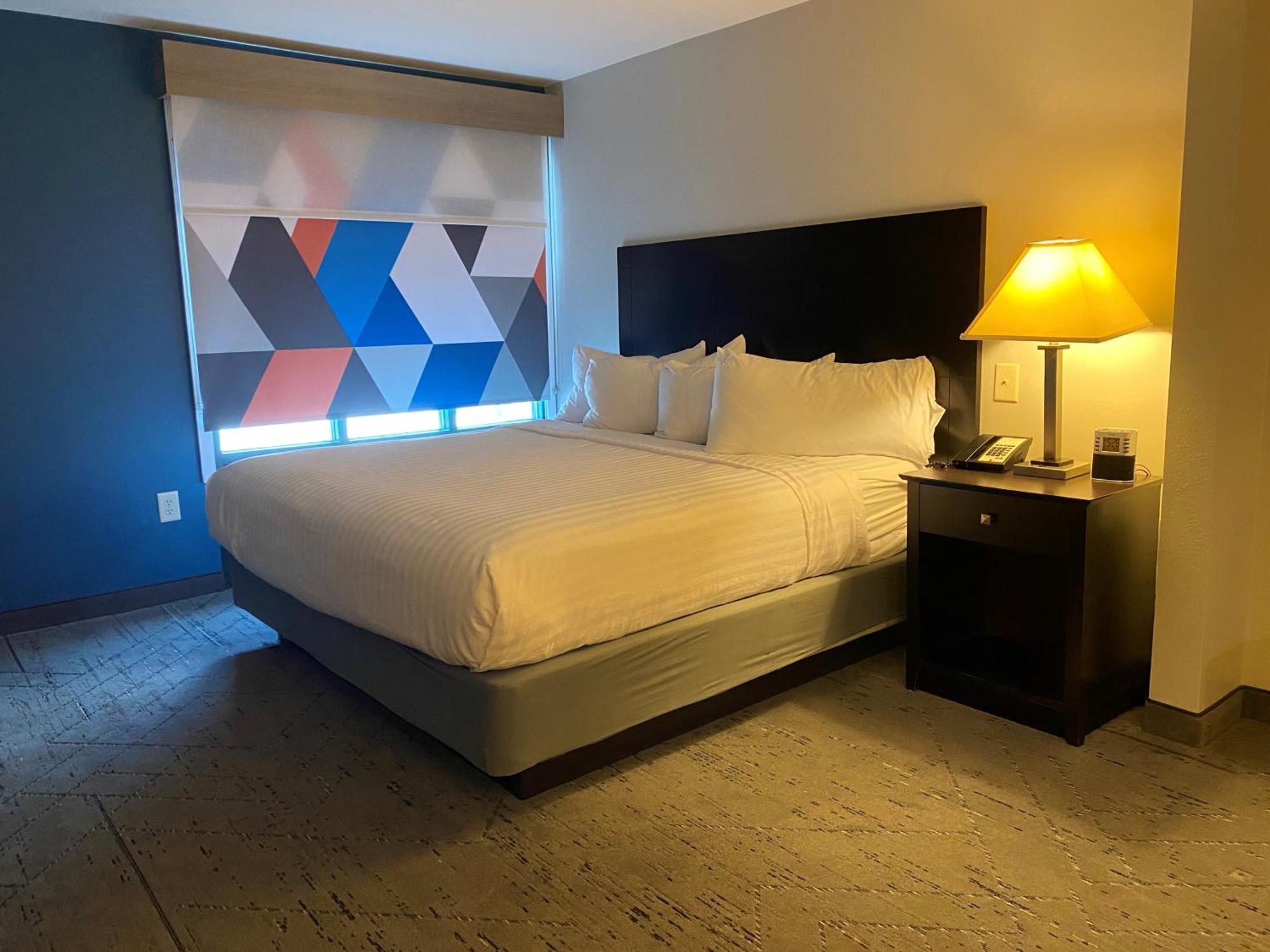Wingate By Wyndham State Arena Raleigh/Cary Hotel Dış mekan fotoğraf