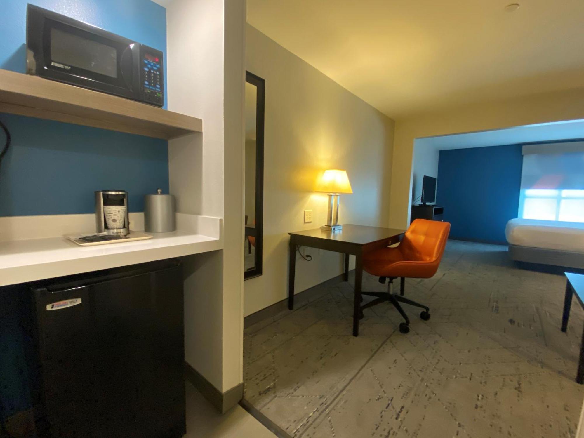 Wingate By Wyndham State Arena Raleigh/Cary Hotel Dış mekan fotoğraf