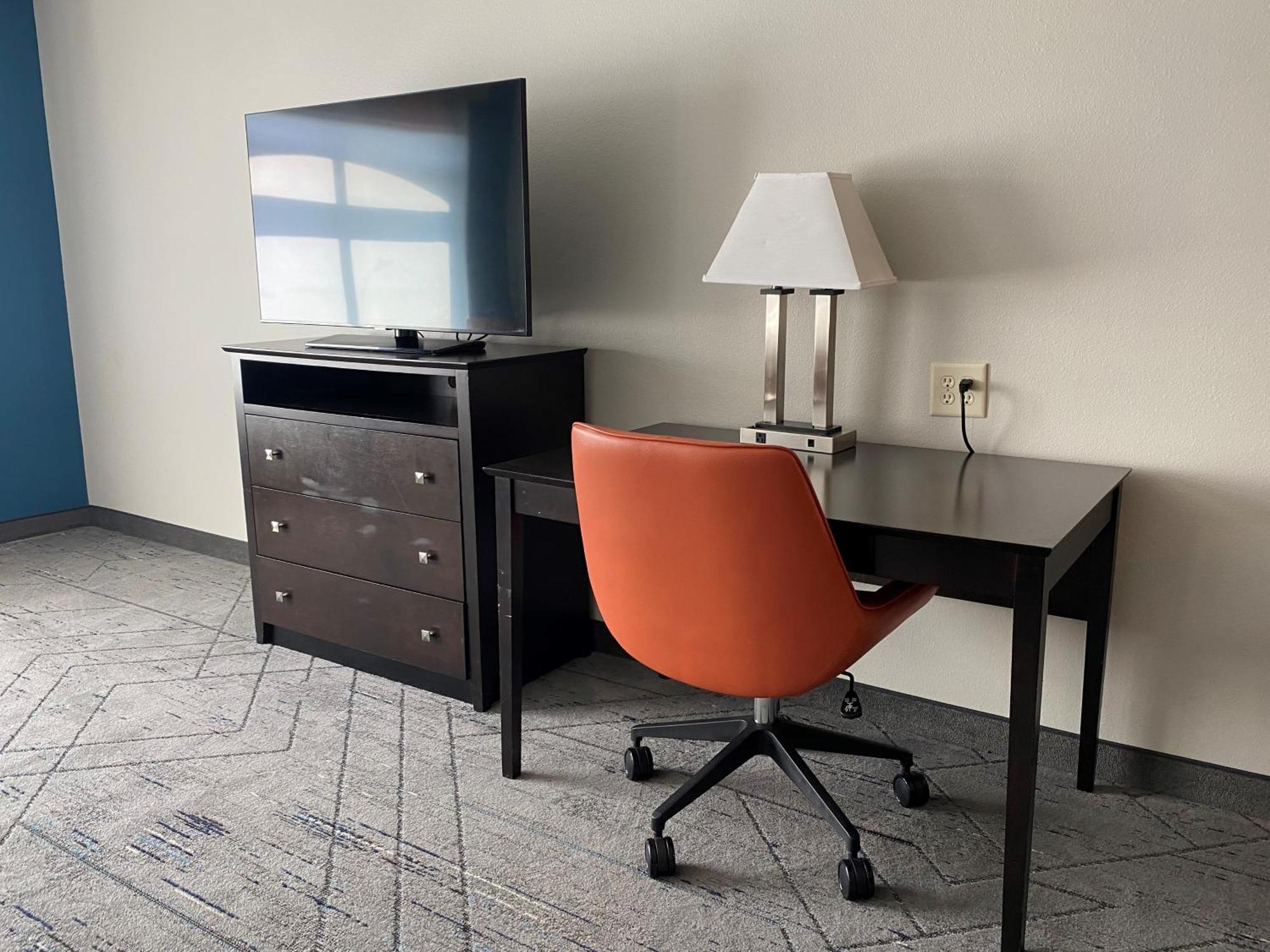 Wingate By Wyndham State Arena Raleigh/Cary Hotel Dış mekan fotoğraf