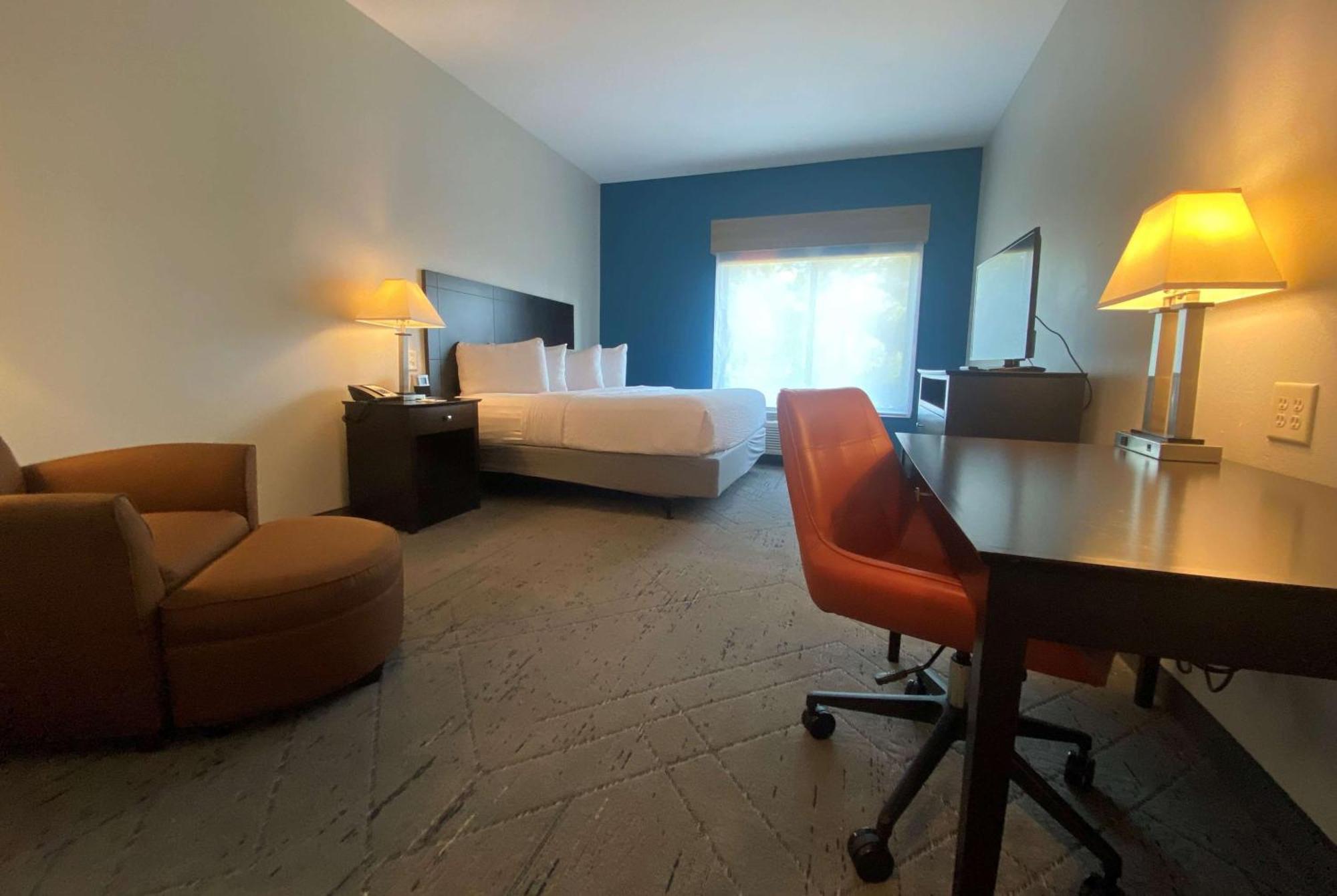 Wingate By Wyndham State Arena Raleigh/Cary Hotel Dış mekan fotoğraf