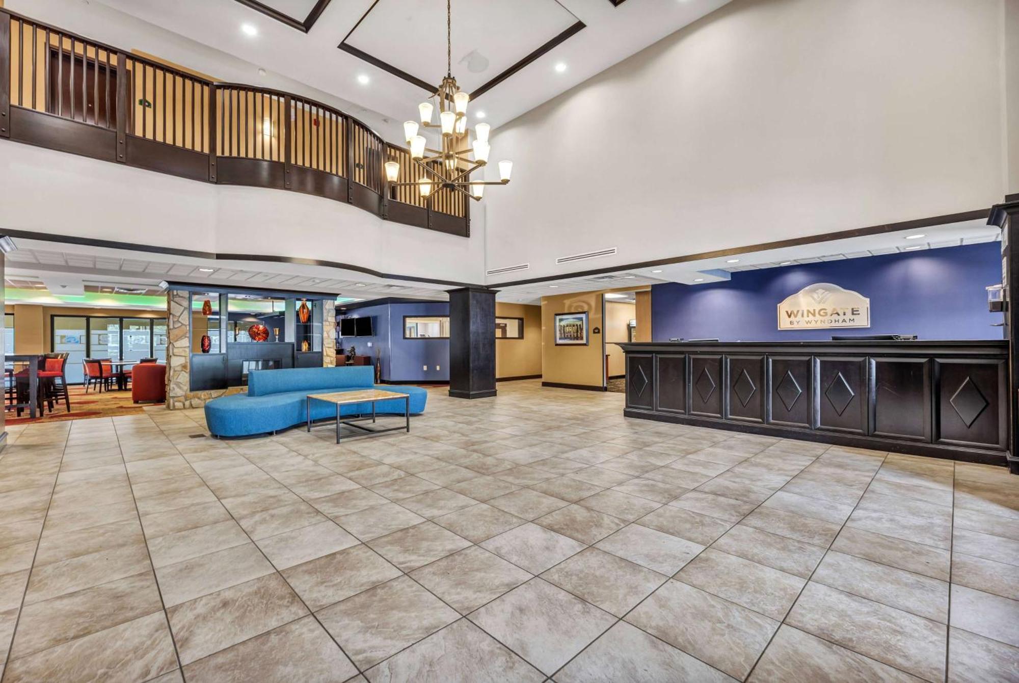 Wingate By Wyndham State Arena Raleigh/Cary Hotel Dış mekan fotoğraf