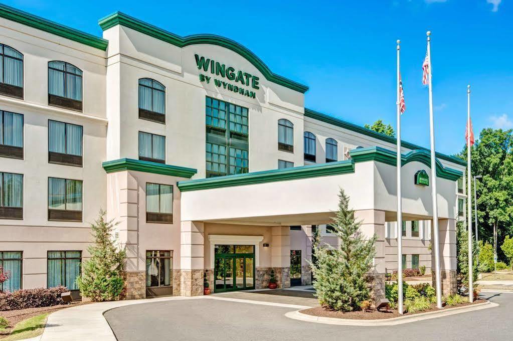 Wingate By Wyndham State Arena Raleigh/Cary Hotel Dış mekan fotoğraf
